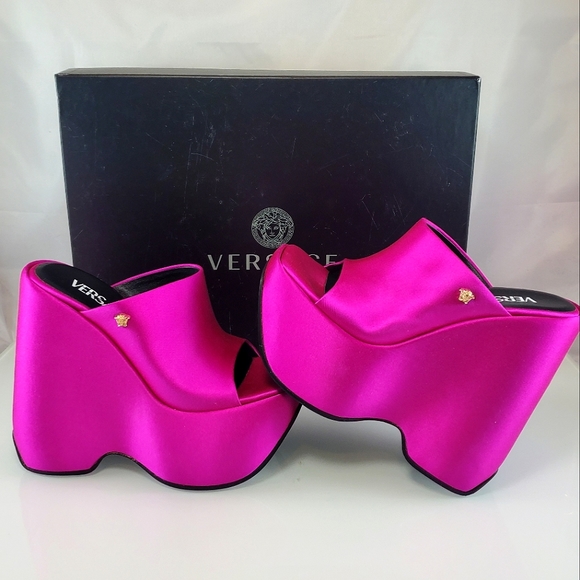 Versace Shoes - NWT$1225 VERSACE Leather TriPlatform Wedge Mules in Cerise Pink color Sz 35, 5